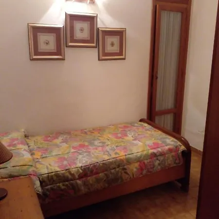 Monis Rooms,apartment Holidays Green Tenerife Playa San Marcos